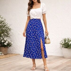 Lulu’s Blue Floral Midi Skirt Size Small Side Slit